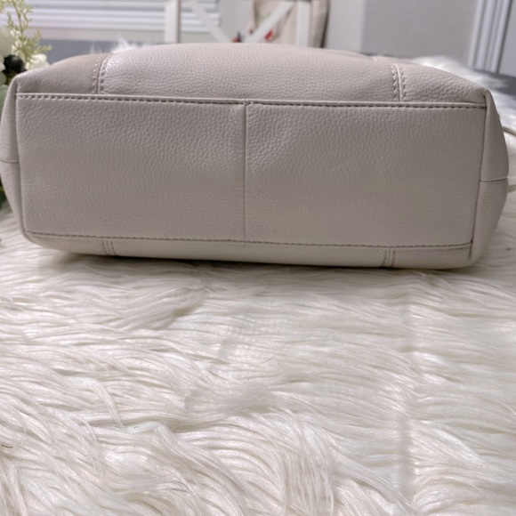 NWT HOBO Kingston Small Tote - Picture 8 of 10